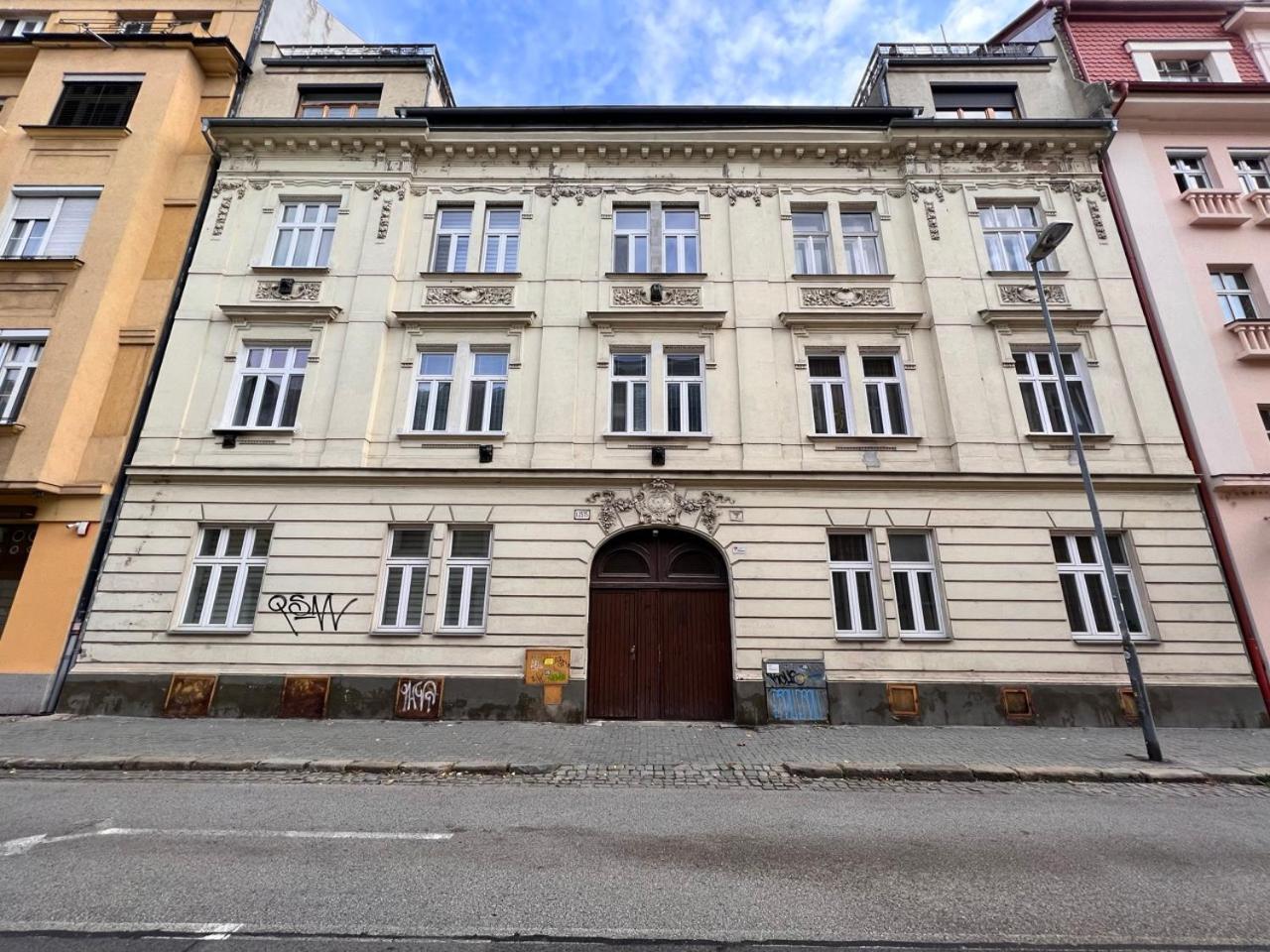 Stylish Flat In City Centre Bratislava Eksteriør bilde