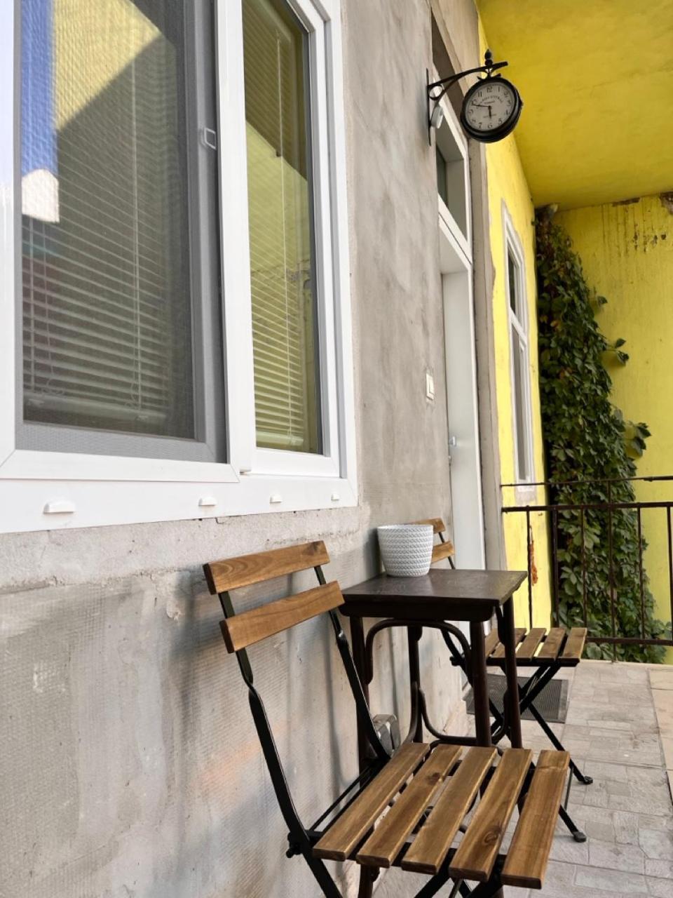 Stylish Flat In City Centre Bratislava Eksteriør bilde